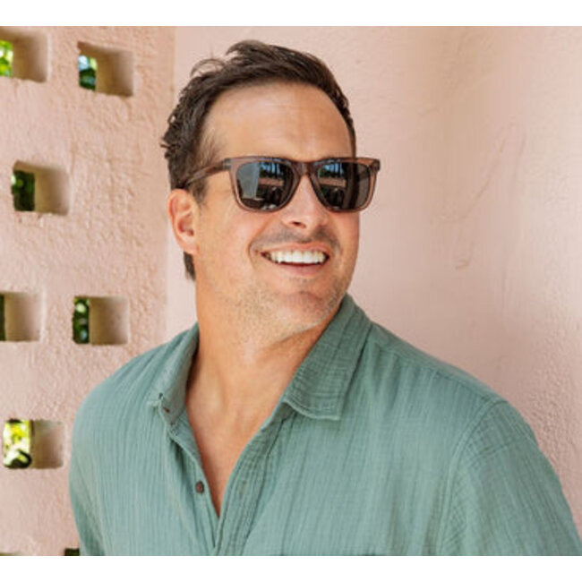 Peepers Harbor Reading Sunglasses (more colours)