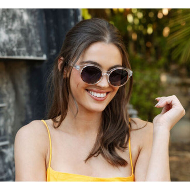 Peepers Charm Reading Sunglasses