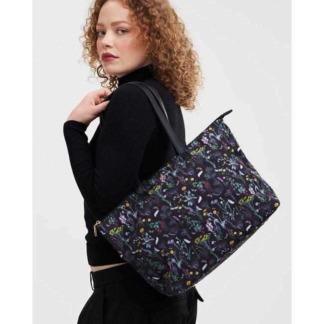 Fable England Black Wilderness Grab Tote Large