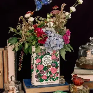 Large Book Vase - The Secret Garden 2