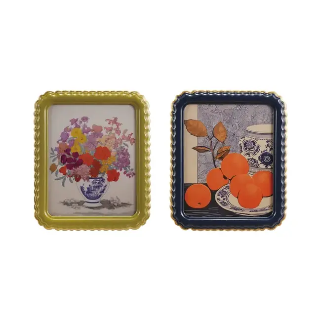 Scalloped Photo Frame with Gold Finish Edge - 8x10