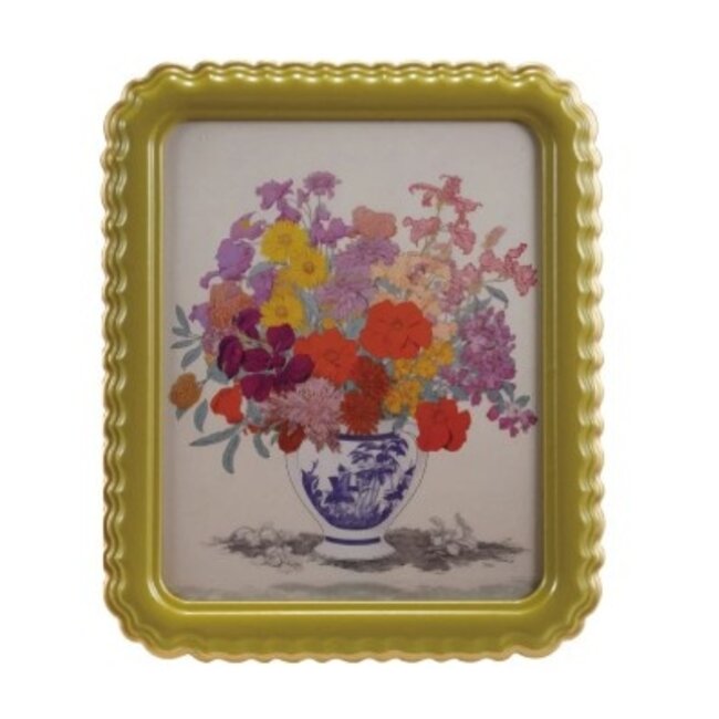 Scalloped Photo Frame with Gold Finish Edge - 8x10