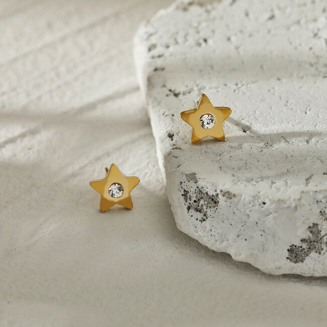 Hackney Nine Layla Star Stud Earrings - Gold