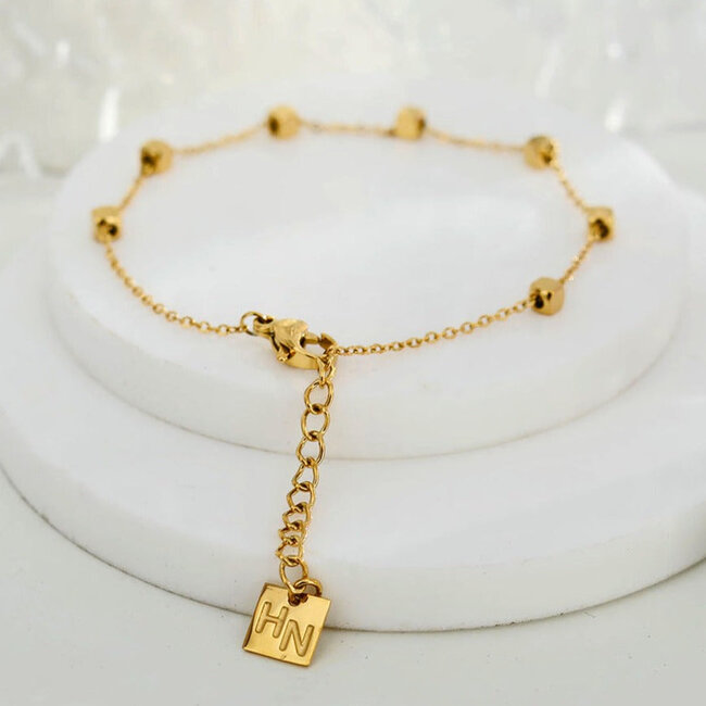 Hackney Nine Effie Square Bead Bracelet - Gold