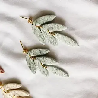 SageClayCo Dahlia Earrings - Dried Sage