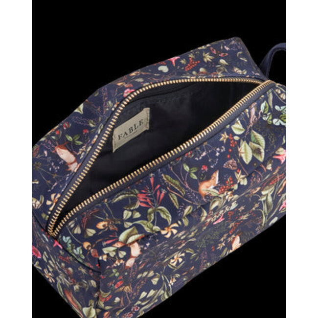 Fable England Wolf Garden Travel Pouch