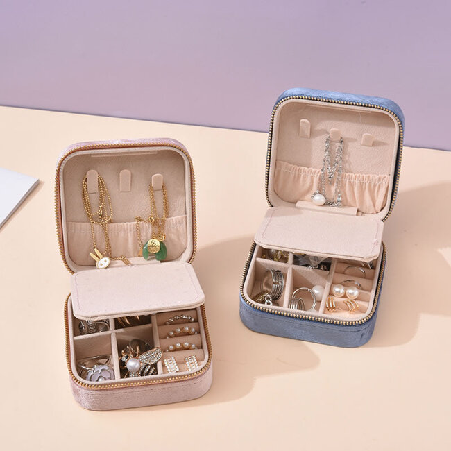 E&S Accessories Plush Jewelry Travel Box (more colours)