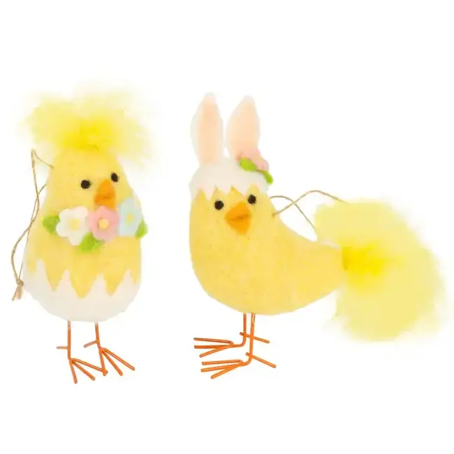 Felt Chicks Table Pieces