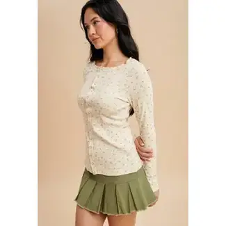 In Loom Ribbed Floral Button Top In Buttercream