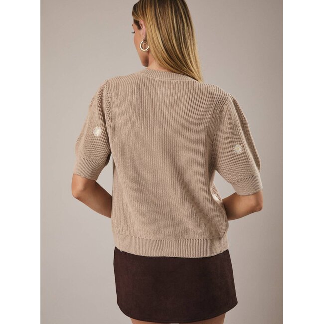Puff Sleeve Daisy Sweater Top