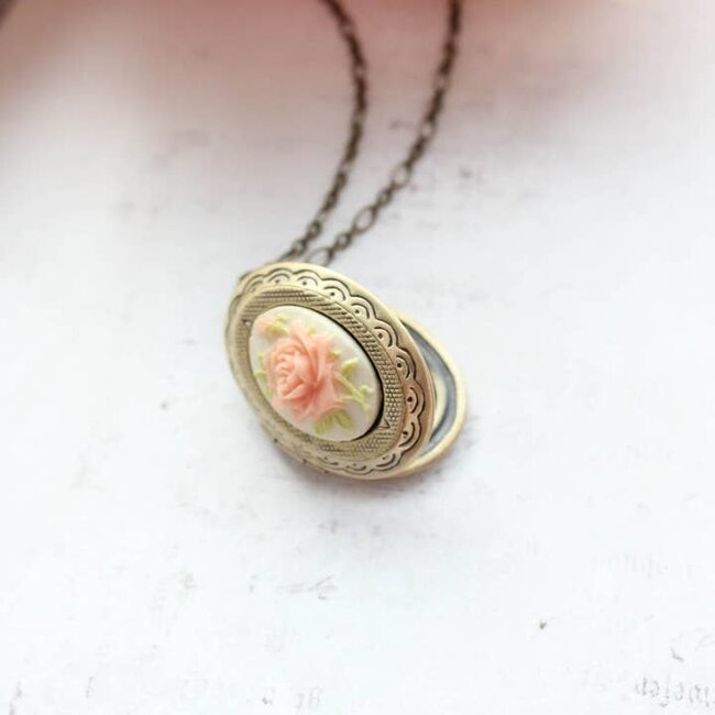 A Pocket of Posies Cameo Photo Locket Necklace - Peach Rose