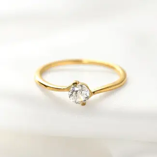 Gold Cubic Zirconia Solitaire Ring - Waterproof