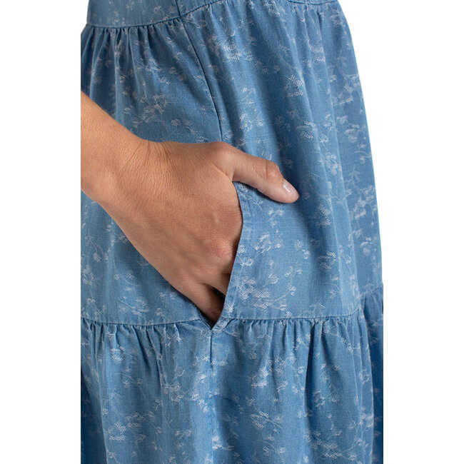 Liverpool Los Angeles Tiered Flutter Sleeve Dress In Indigo Roses