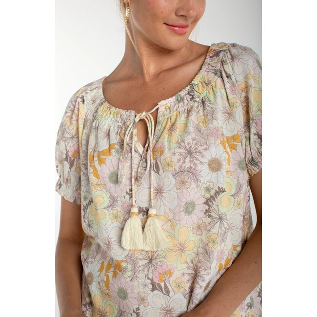 Liverpool Los Angeles Short Sleeve Tie-Neck Top In Pristine - Multi