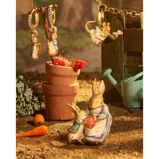 Fable England Brooch - Peter Rabbit with Mrs Rabbit