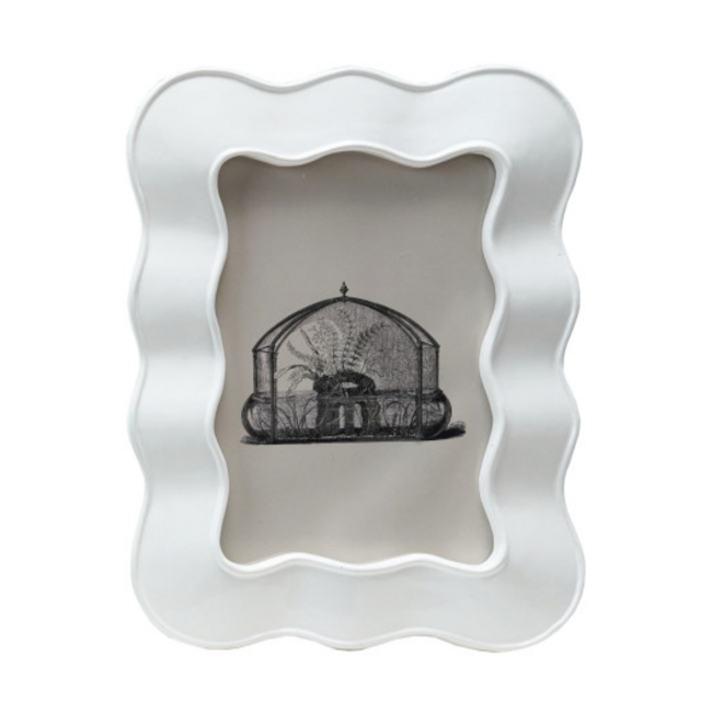 Resin Wavy Photo Frame 4" x 6"