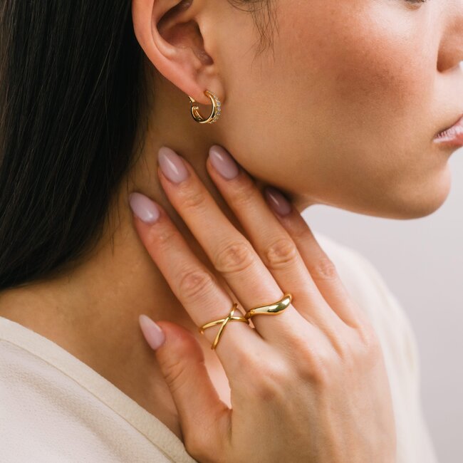 Lover’s Tempo Dewdrop Hoop Earrings - Gold