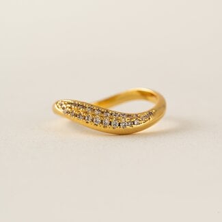 Lover’s Tempo Crest Dome Cubic Zirconia Ring - Gold