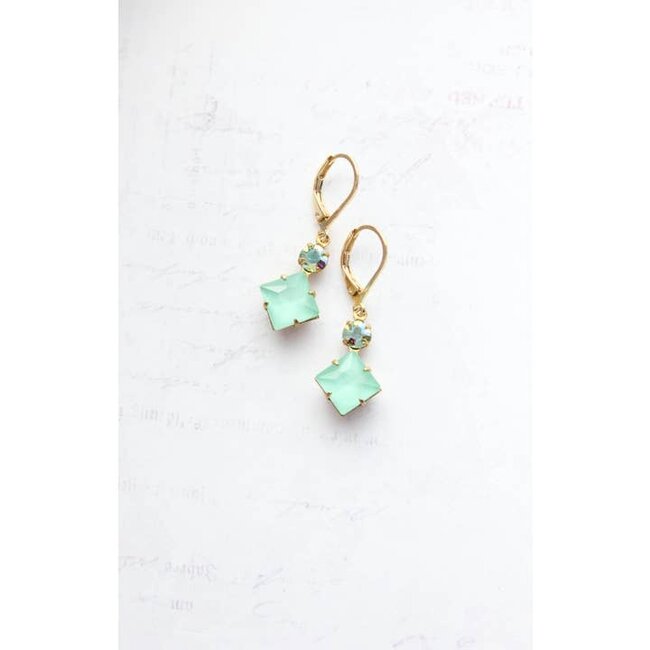 A Pocket of Posies Mint Drop Earrings | Vintage Glass Jewels