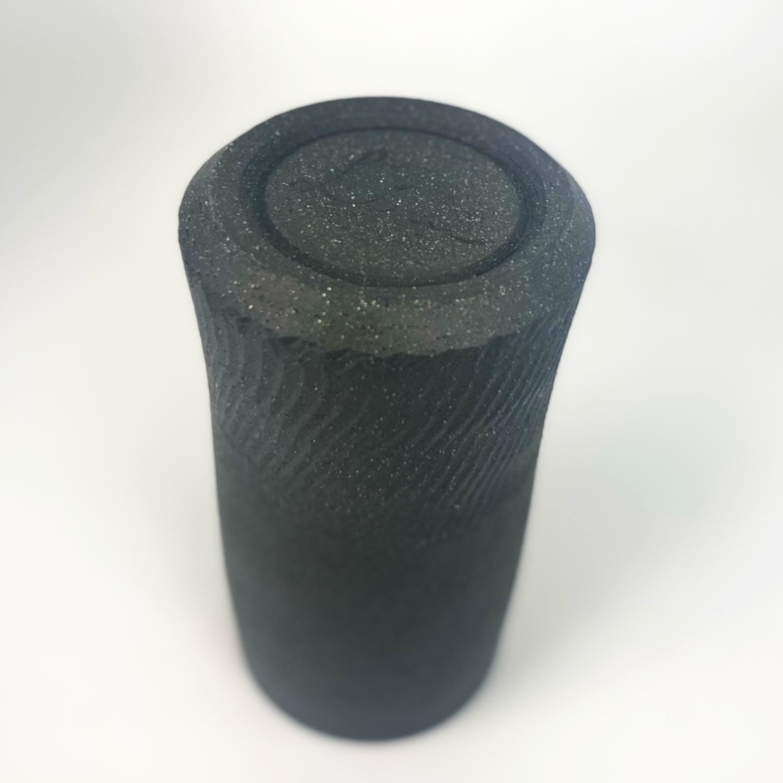 Yunting Li Black vase