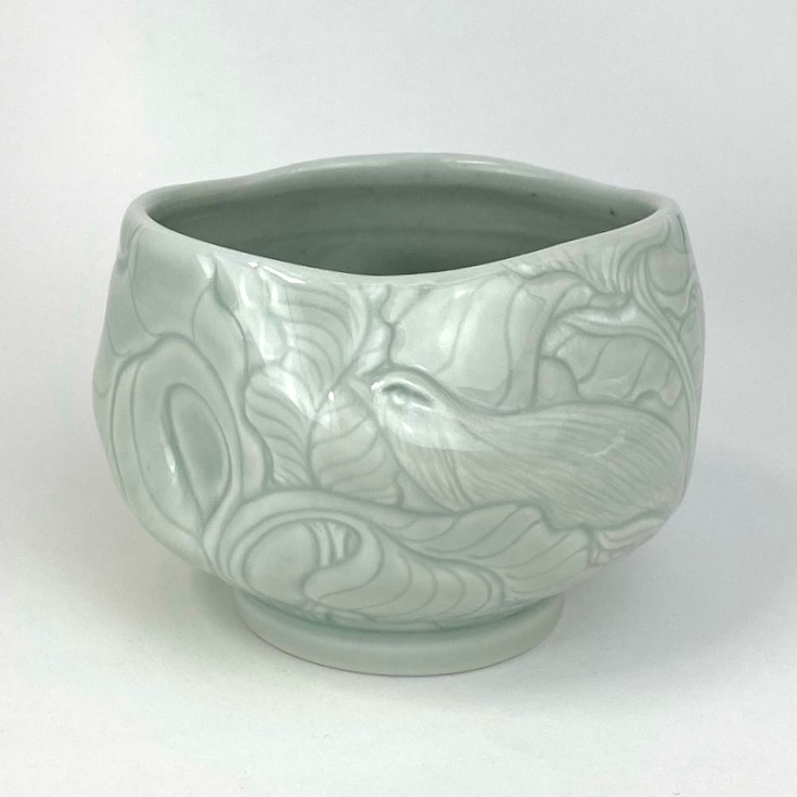 Elaine Coleman White Birds, Leaves, Flowers Tea Bowl