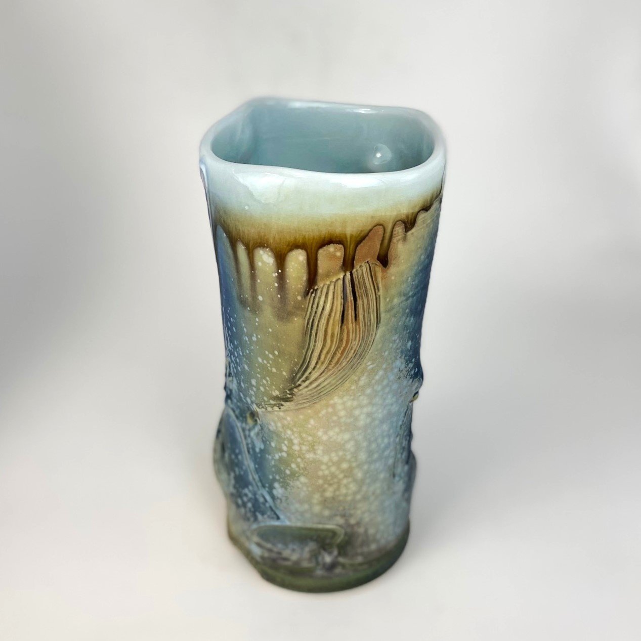 Tom Coleman Crystal Matte Flower Vase