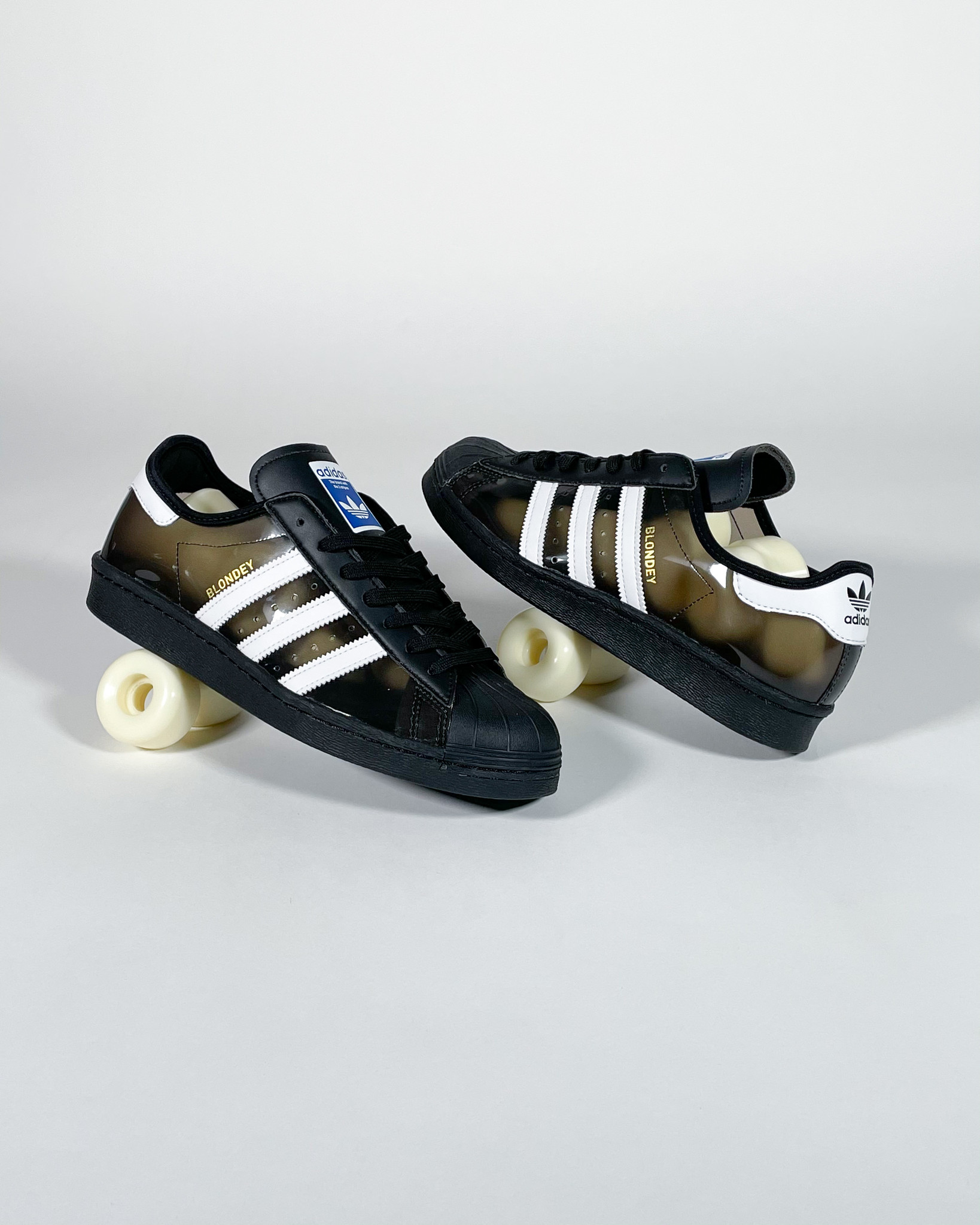 blondey adidas superstar