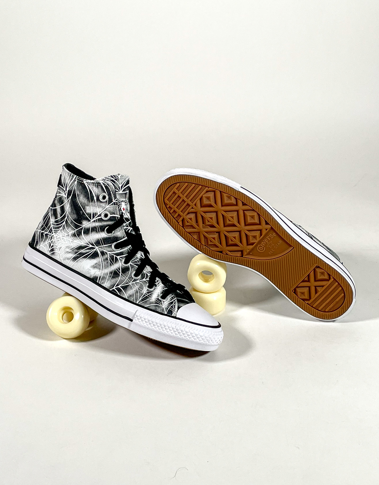 converse chuck taylor pro