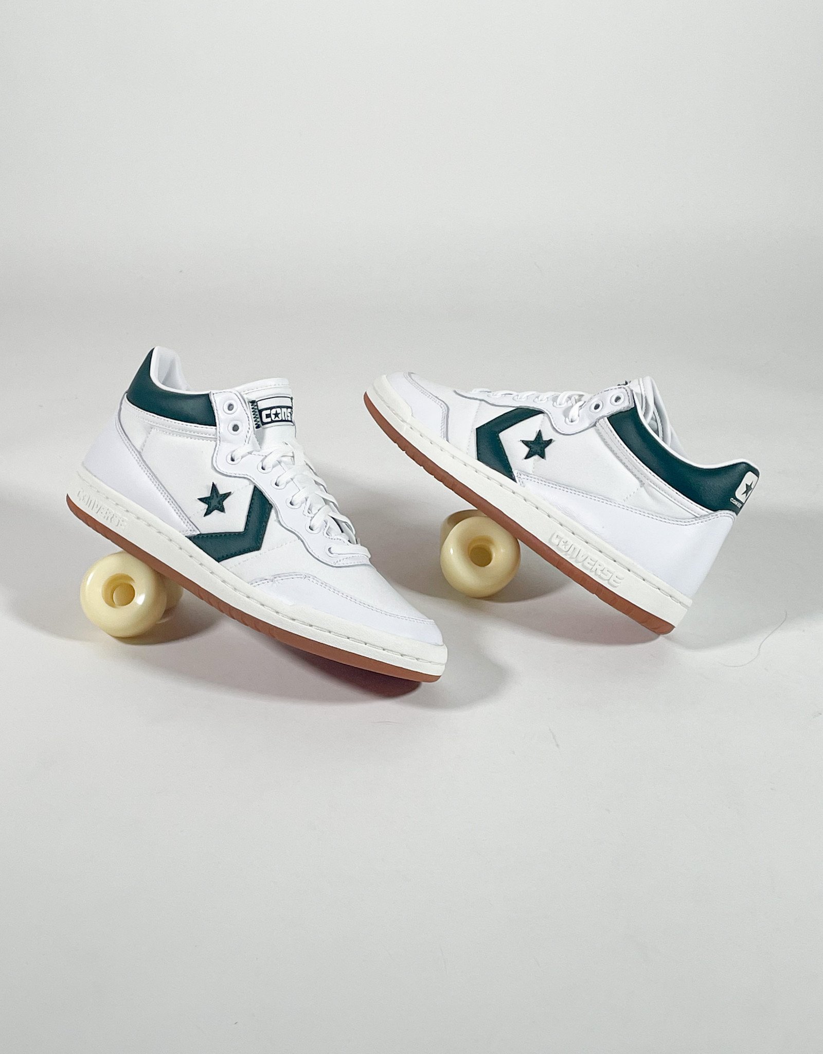 CONVERSE CONVERSE CONS FASTBREAKS PRO MID - WHITE/DEEP EMERALD/GUM