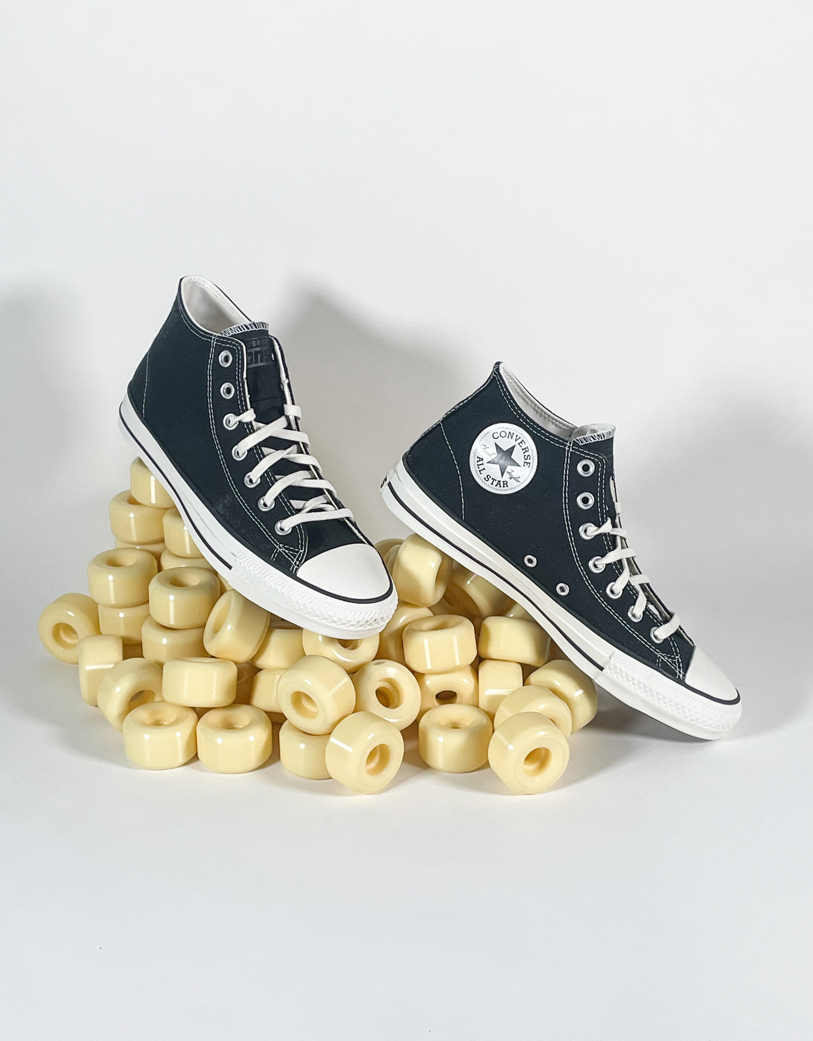 CONVERSE CONS CTAS PRO MID - BLACK/BLACK/EGRET