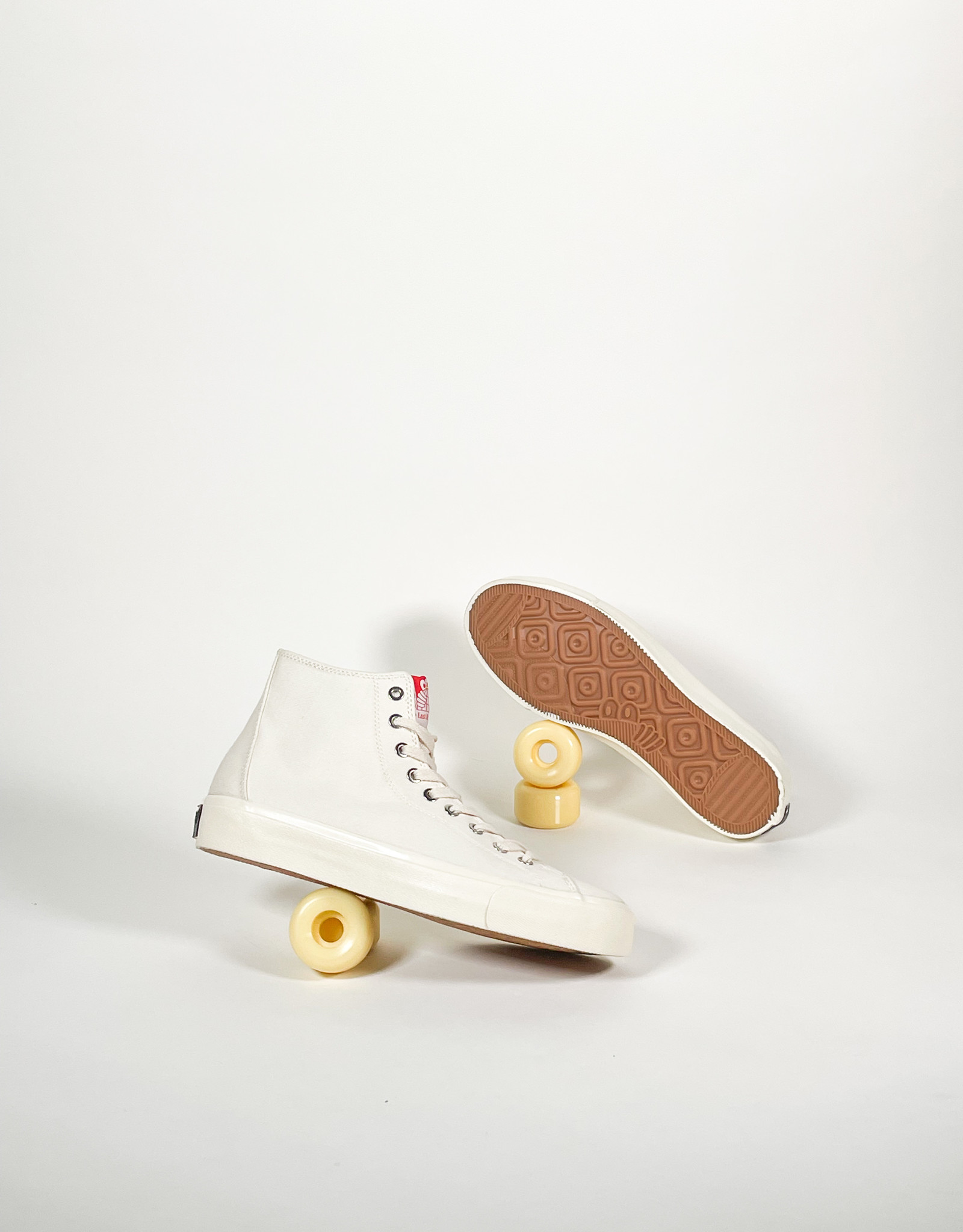 LAST RESORT AB RESORT VM003 HI CANVAS - WHITE/WHITE