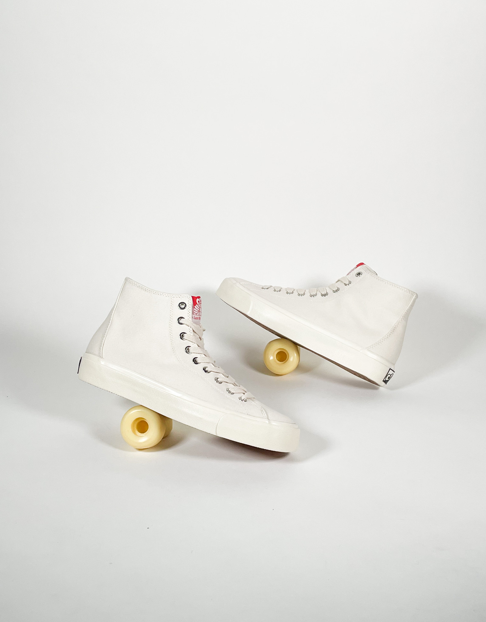 LAST RESORT AB RESORT VM003 HI CANVAS - WHITE/WHITE