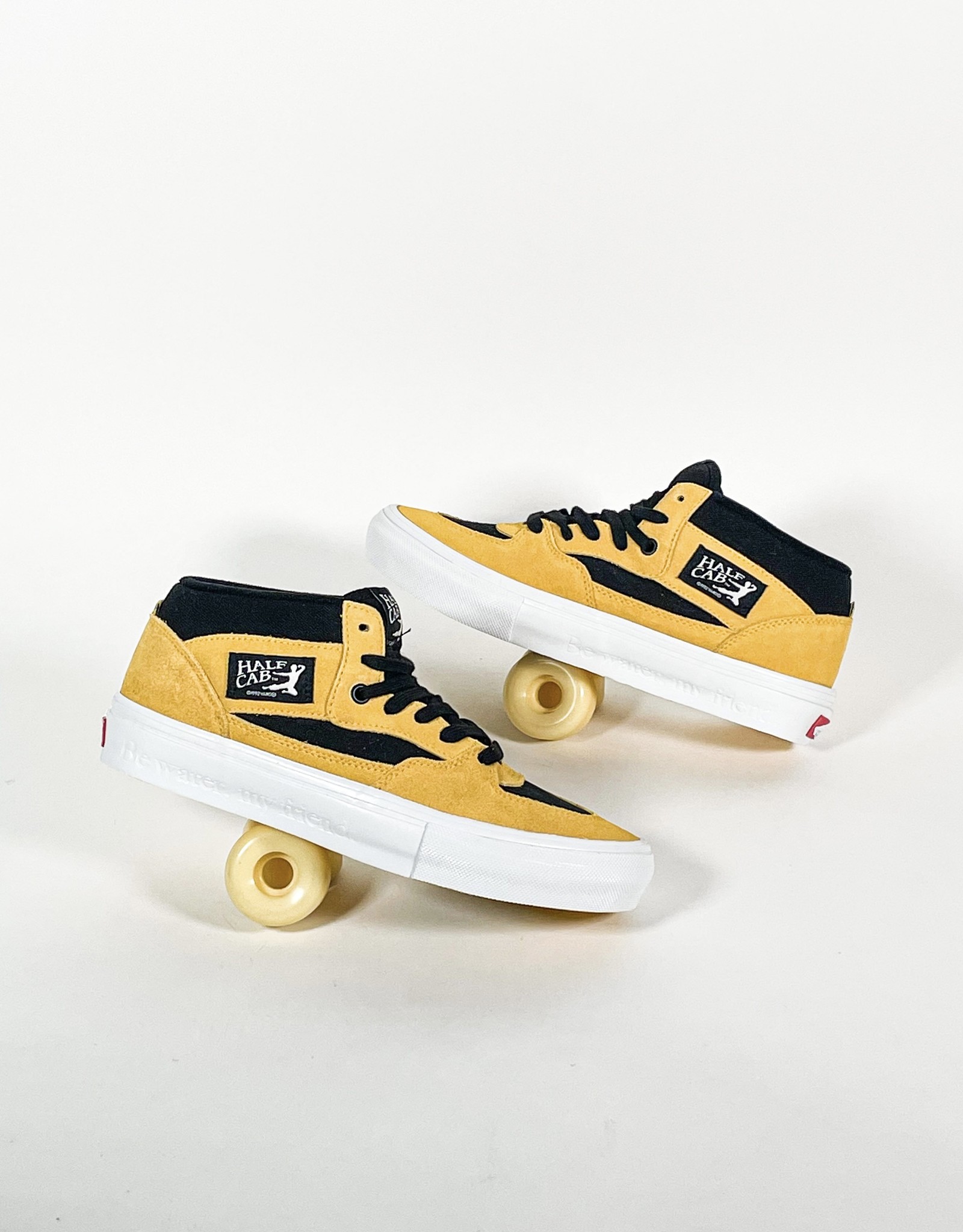 VANS SKATE HALF CAB BRUCE LEE - BLACK/YELLOW - KINGSWELL