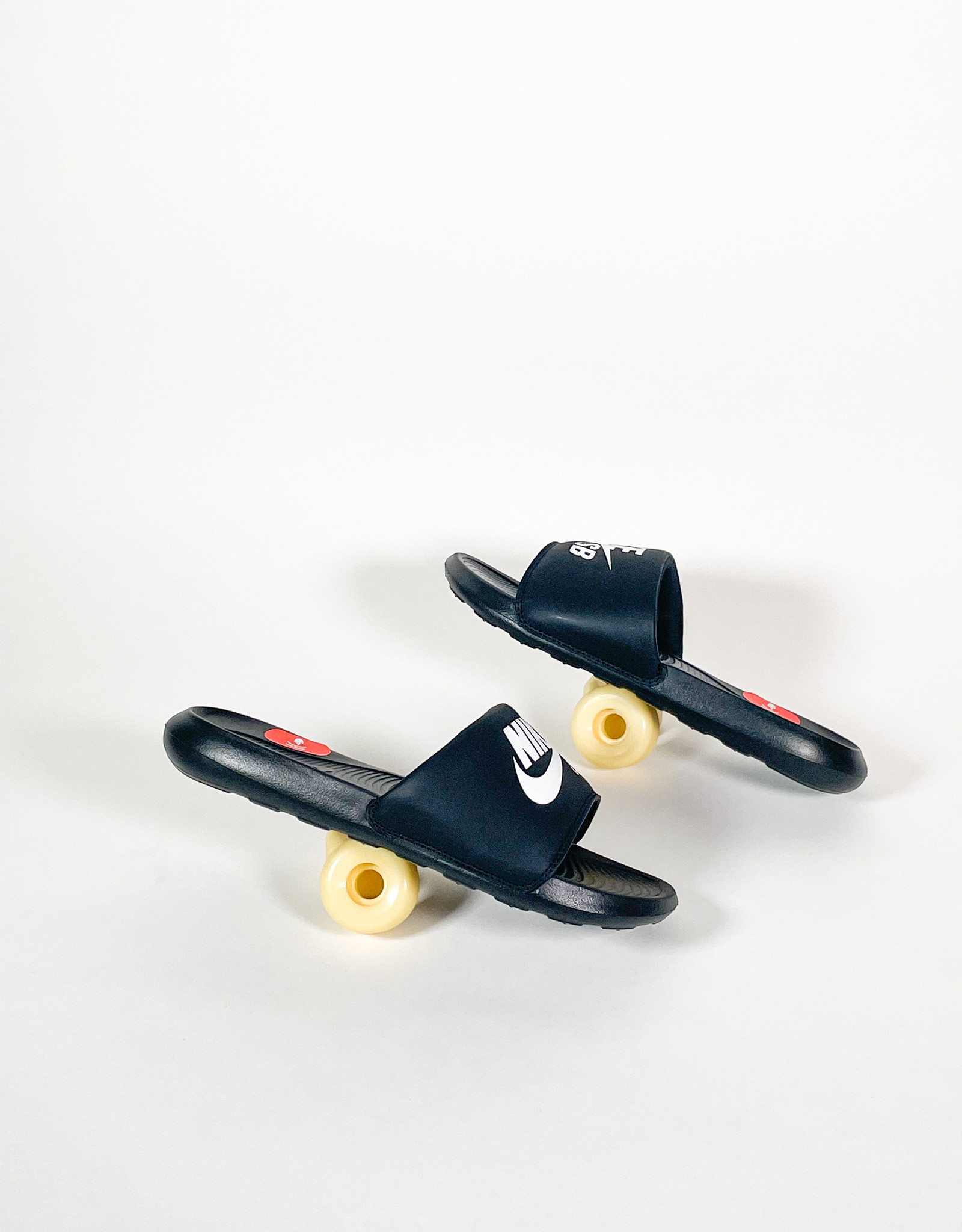 NIKE VICTORI ONE BLACK/WHITE-BLACK