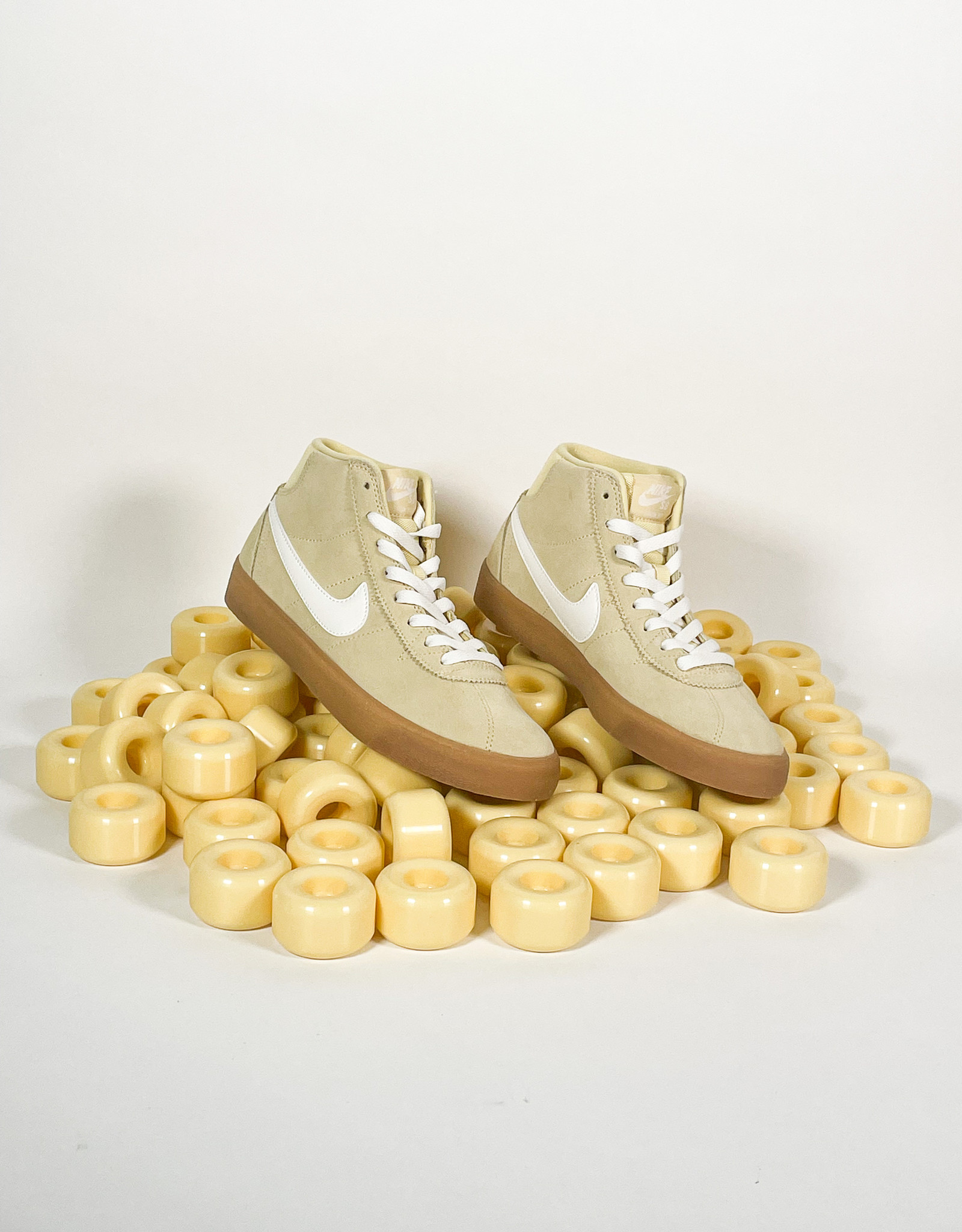 NIKE WMNS NIKE SB BRUIN HIGH LEMON WASH/SAIL-LEMON WASH