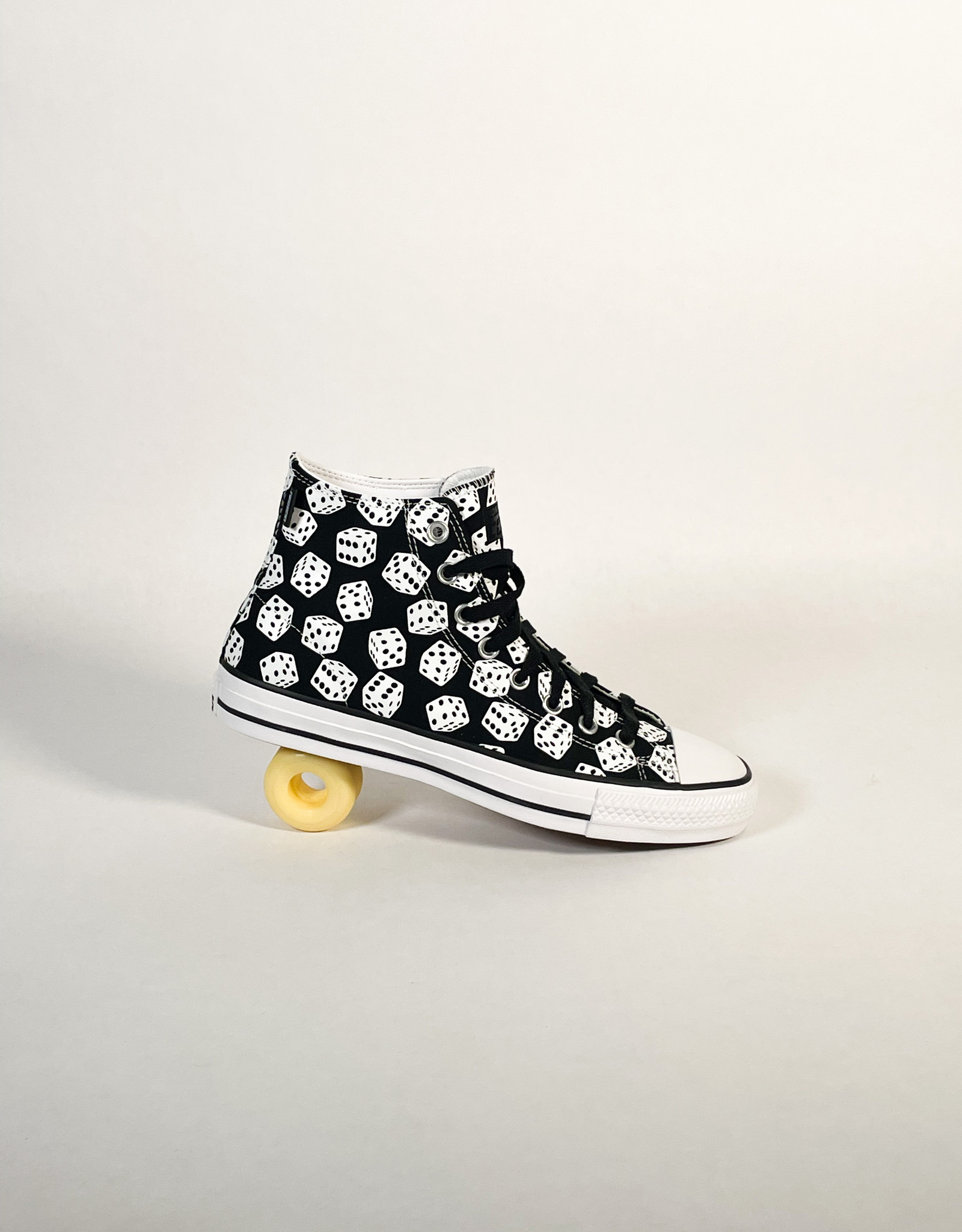 klassekammerat Skuffelse Perpetual CONVERSE CONS CHUCK TAYLOR PRO HI - BLACK/WHITE/WHITE - KINGSWELL - Los  Feliz