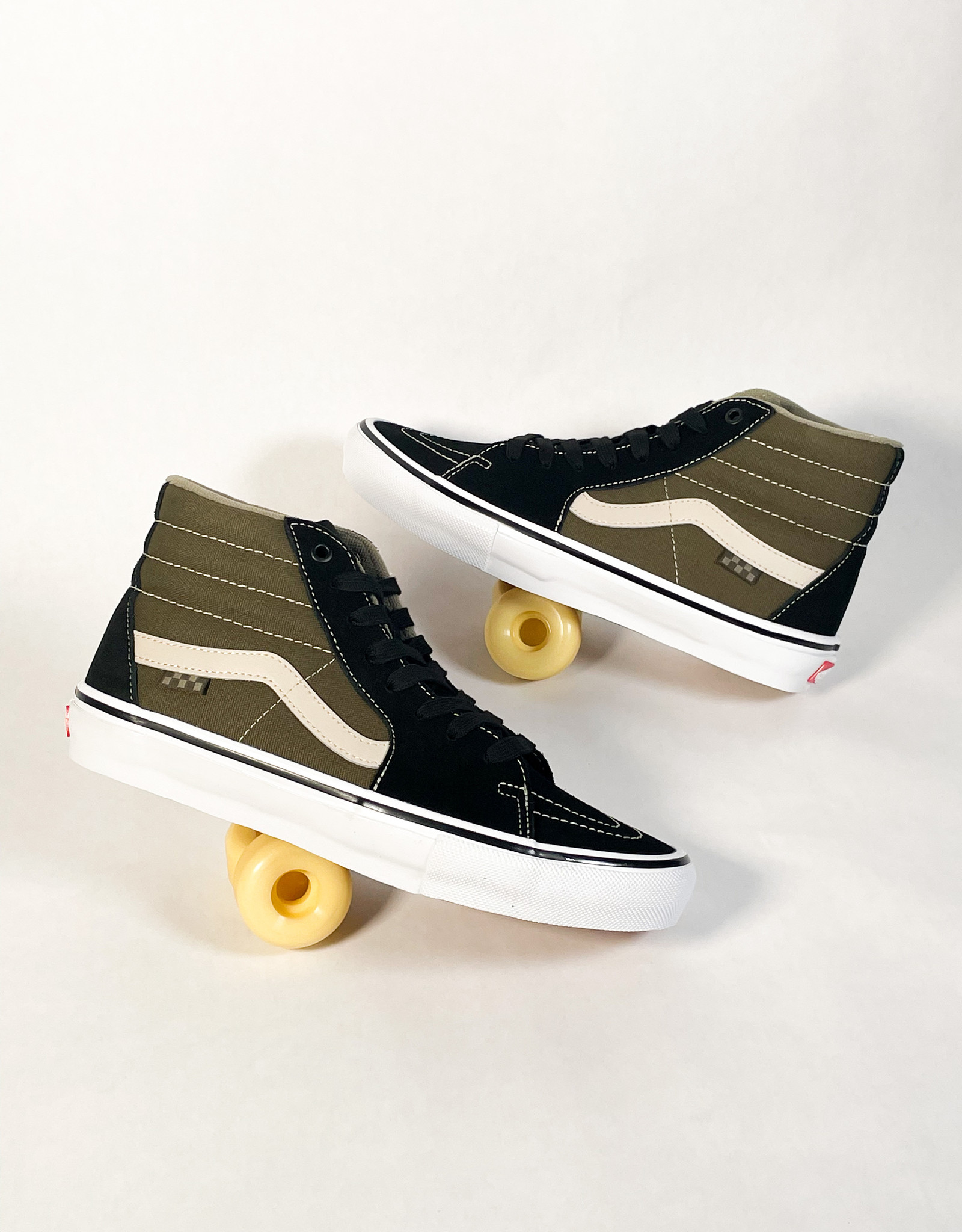 VANS SKATE SK8-Hi BLACK/OLIVE