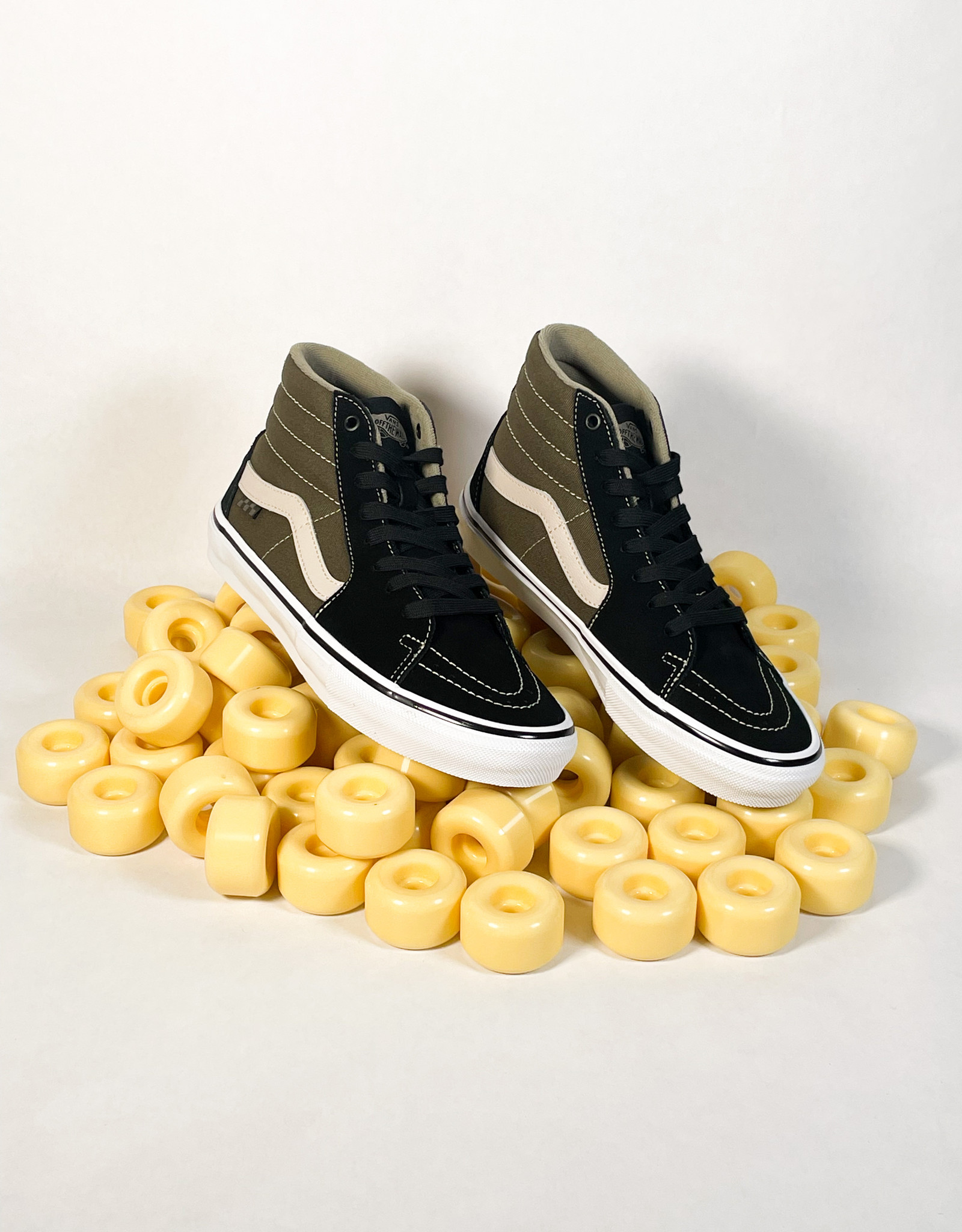 VANS SKATE SK8-Hi BLACK/OLIVE