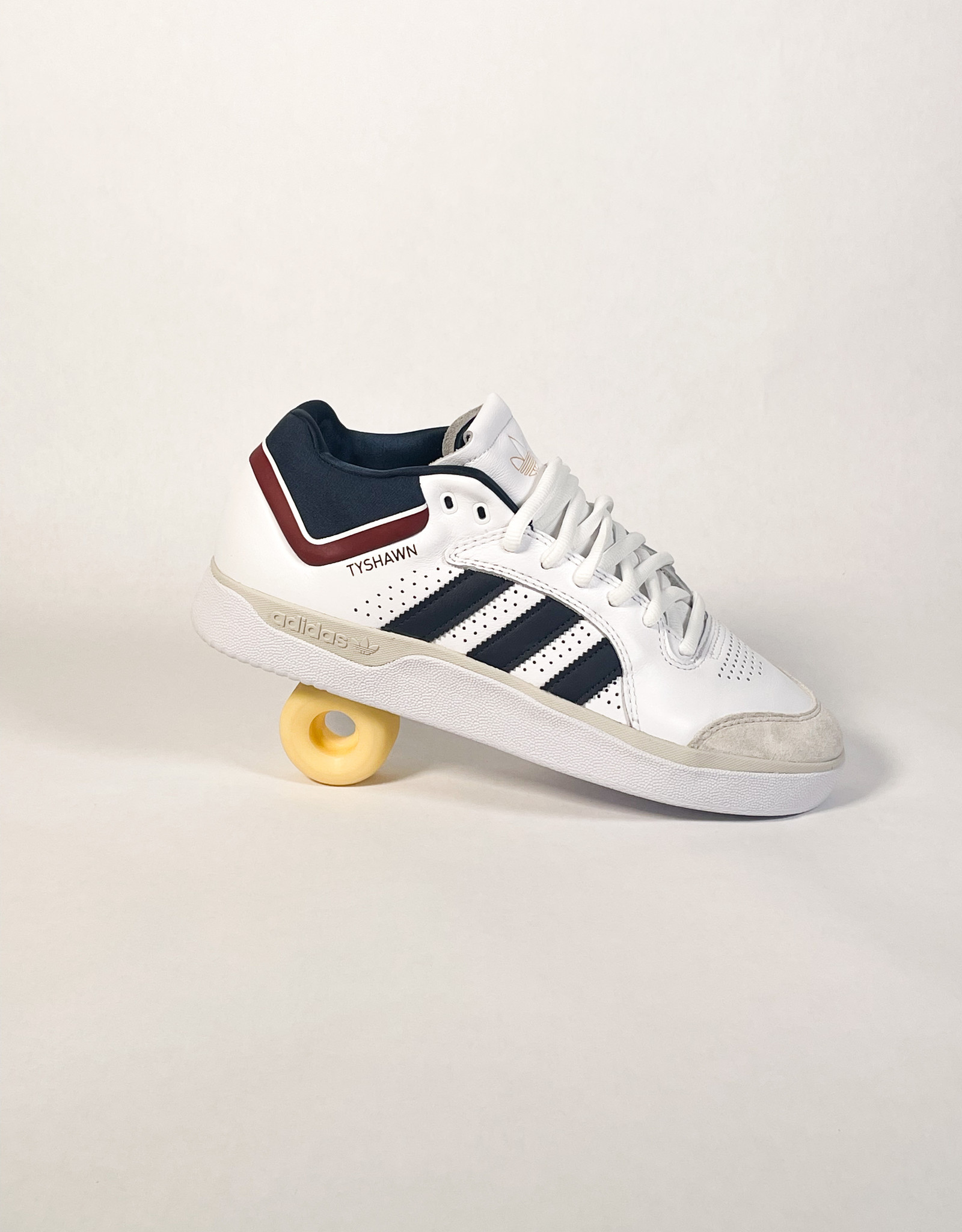 ADIDAS TYSHAWN FTWWHT/CONAV