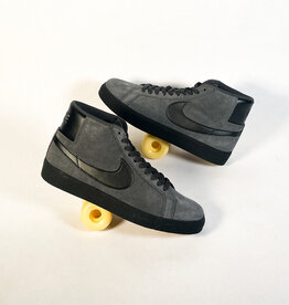 NIKE NIKE SB ZOOM BLAZER MID ANTHRACITE/BLACK-ANTHRACITE-BLACK