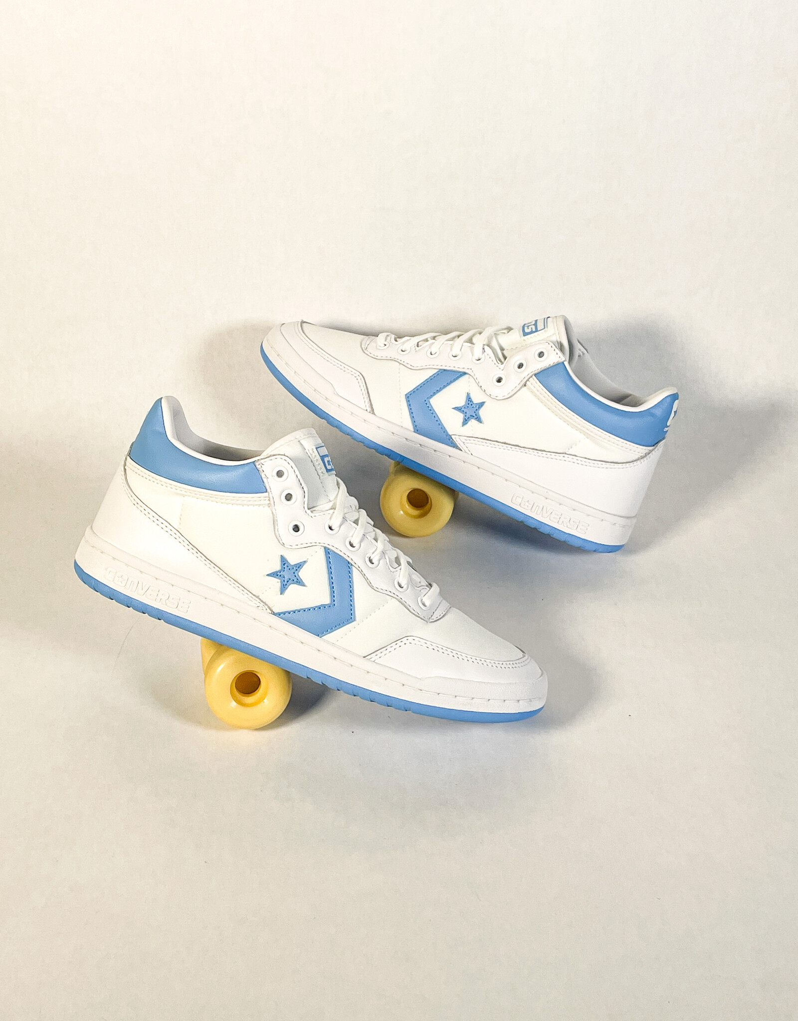 CONVERSE CONS FASTBREAKS PRO MID - WHITE/LT BLUE/WHITE