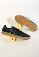 ADIDAS ALOHA SUPER CORE BLACK/CARBON/ BLUEBIRD