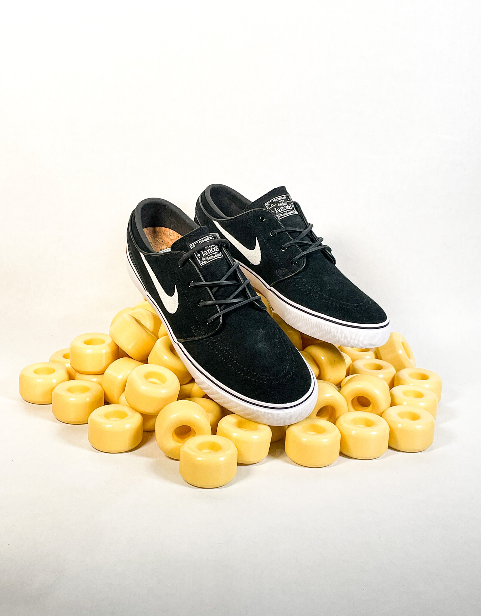 NIKE SB ZOOM JANOSKI OG+ BLACK/WHITE-BLACK-WHITE