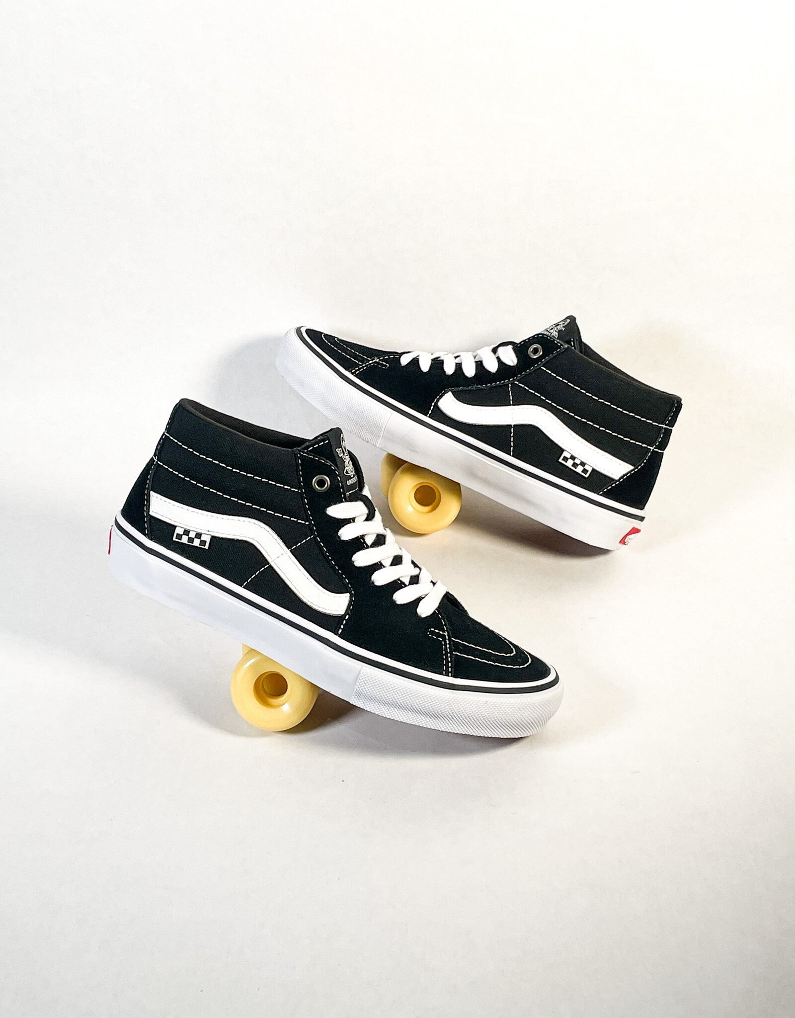 VANS MN SKATE GROSSO MID BLACK/WHITE