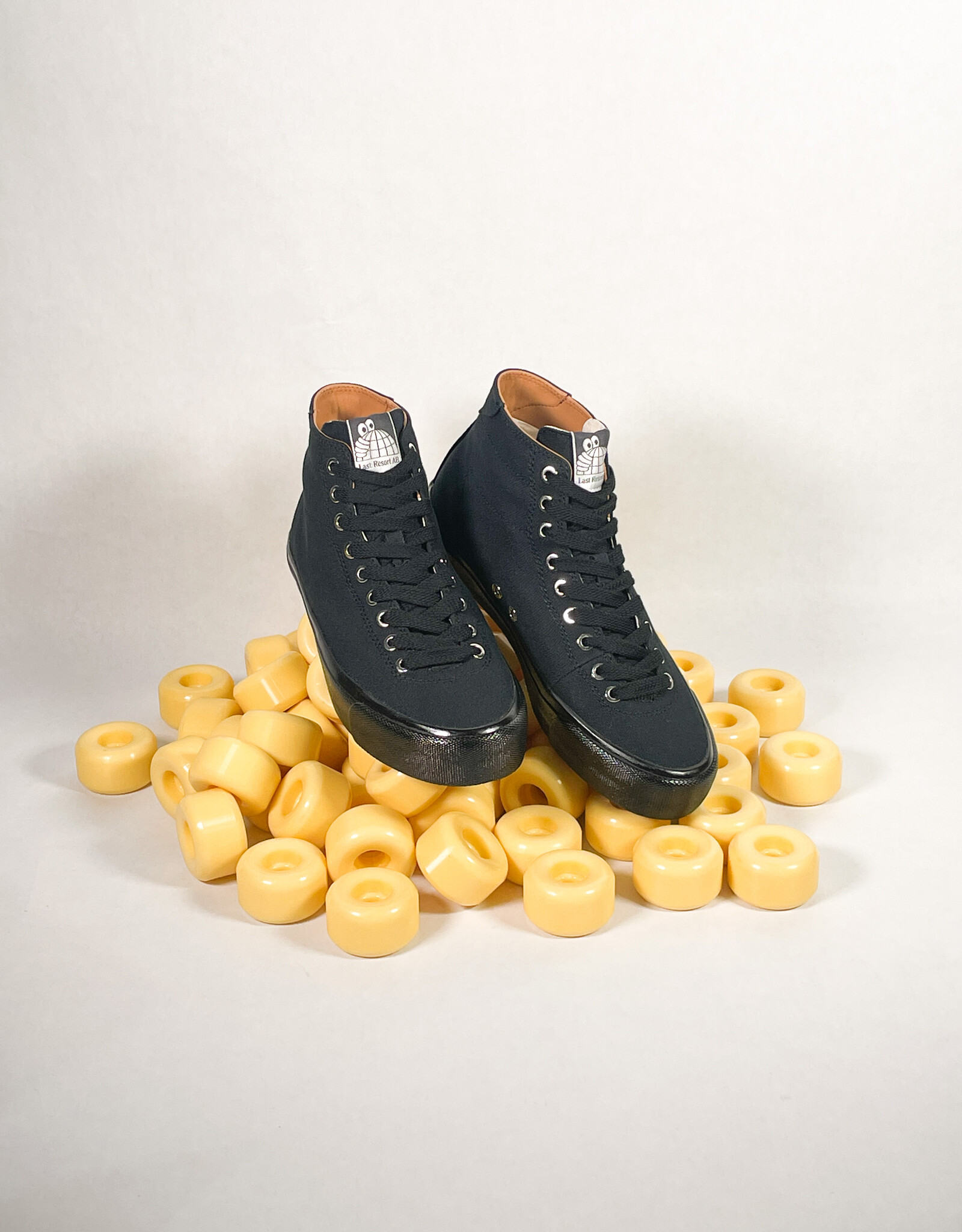 LAST RESORT AB VM001 HI CANVAS - BLACK/BLACK