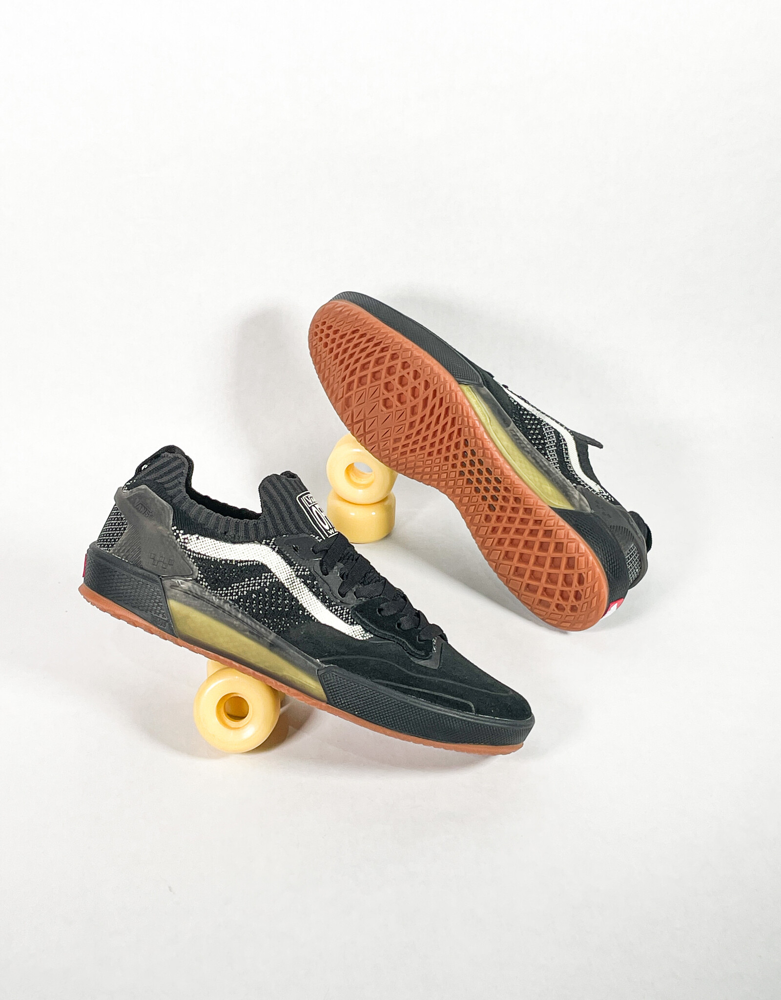 VANS AVE 2.0 KNIT BLACK/CARBON
