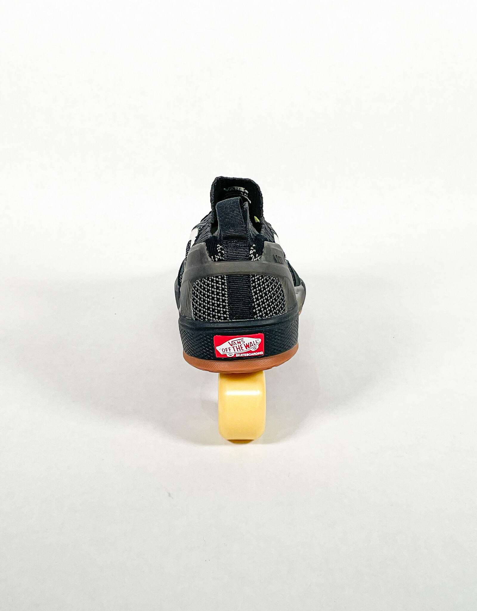 VANS AVE 2.0 KNIT BLACK/CARBON