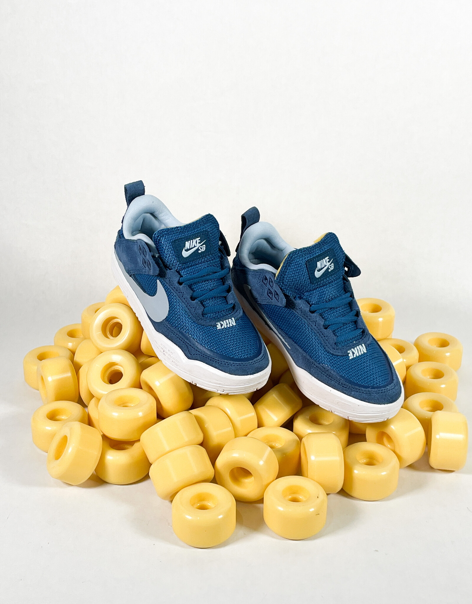NIKE SB DAY ONE (GRADE SCHOOL) COURT BLUE/LT ARMORY BLUE-MIDNIGHT NAVY