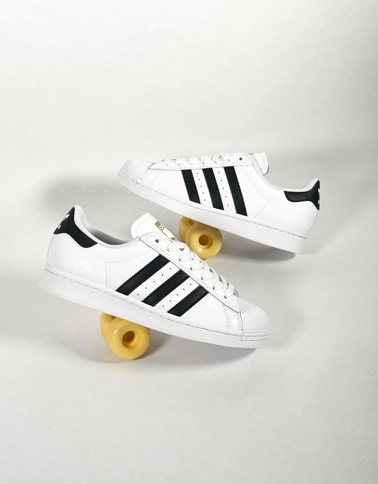 ADIDAS SUPERSTAR ADV - FTWWHT/CBLACK/FTWWHT - KINGSWELL