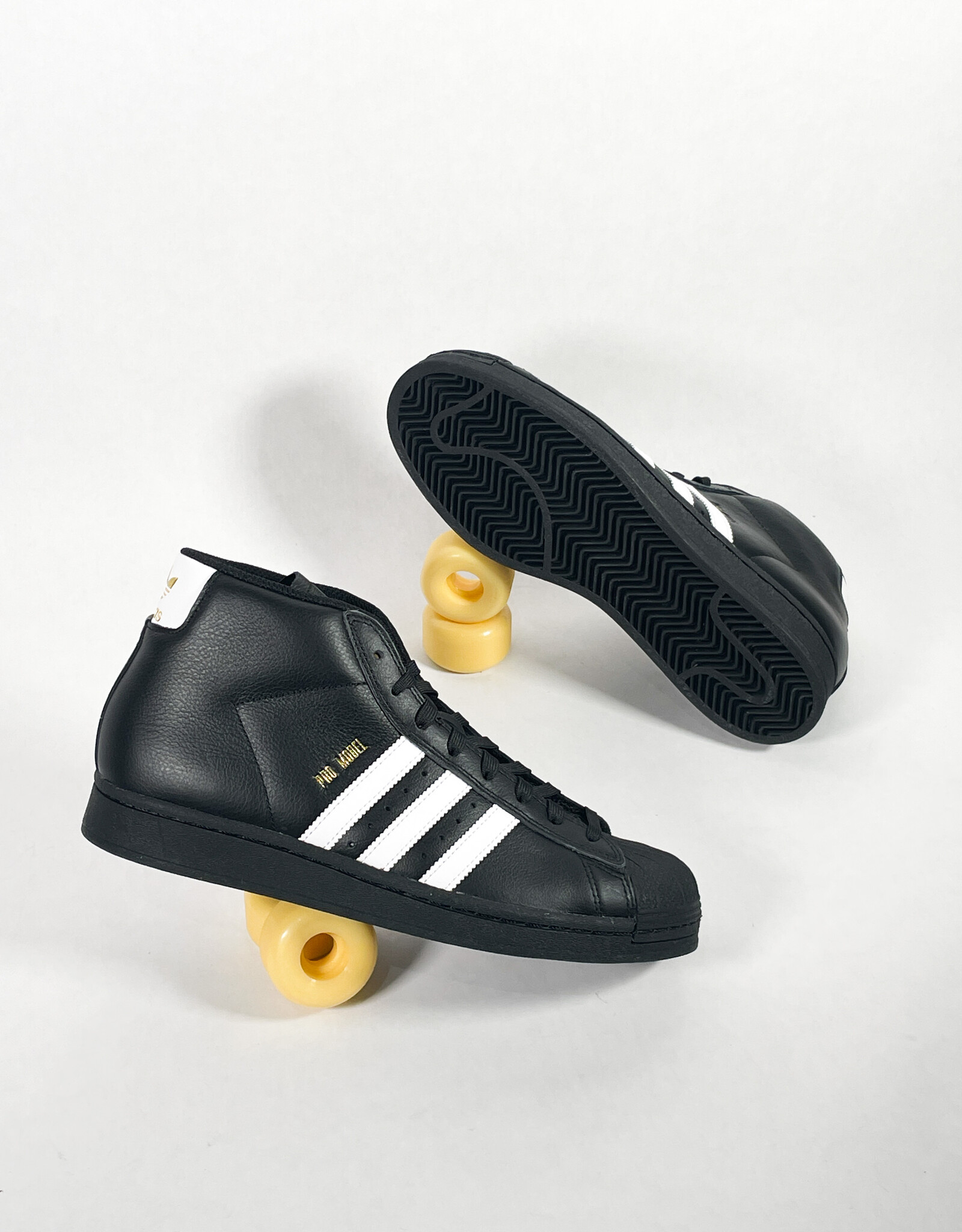 ADIDAS PRO MODEL ADV - CBLACK/FTWWHT/GOLDMT